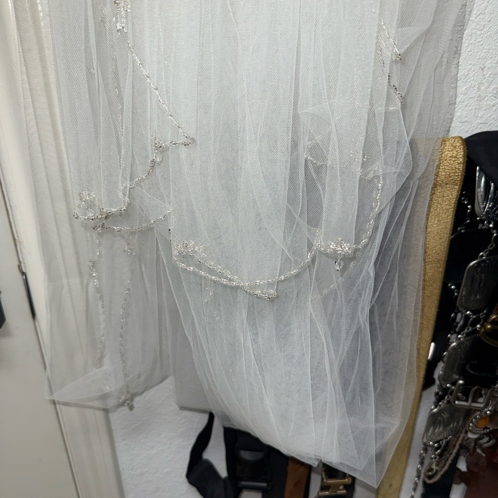 Ivory /white Tulle Bridal Veil with Decorative Beading